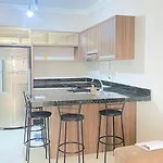 Casa De 2 Quartos Com Piscina
