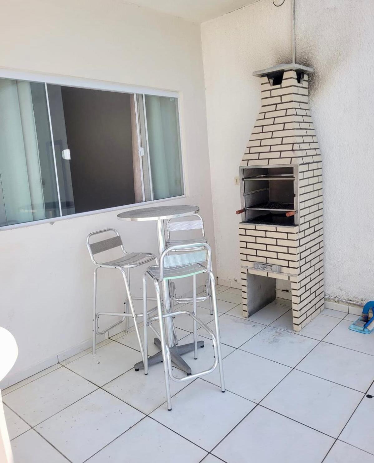 Casa De 2 Quartos Com Piscina Balneario Camboriu