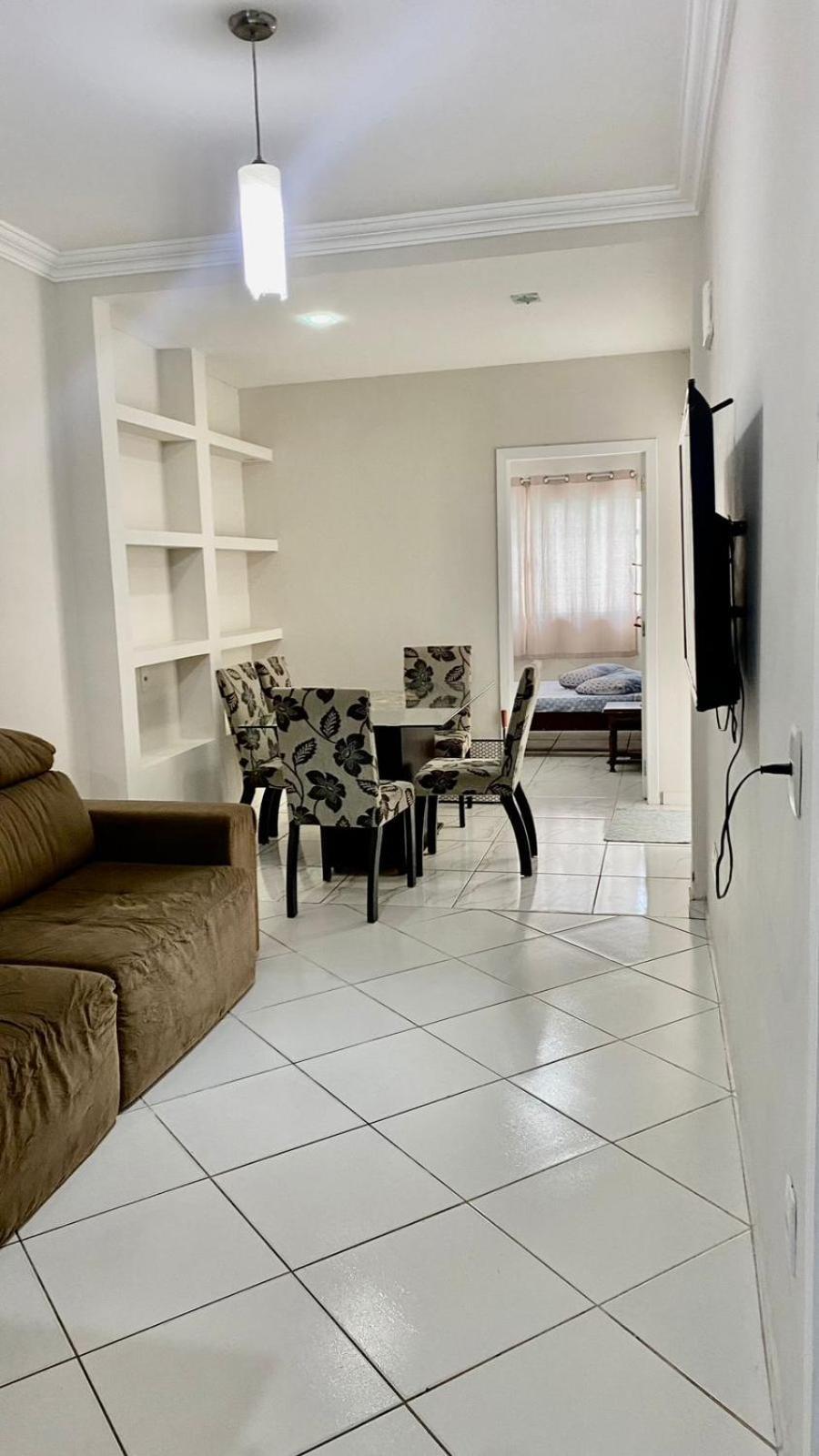 Casa De 2 Quartos Com Piscina Balneario Camboriu